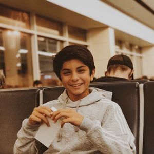 Meet your Posher, Jonathan